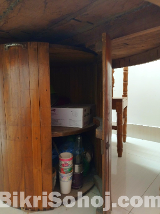 Shegun Kather Dining Table